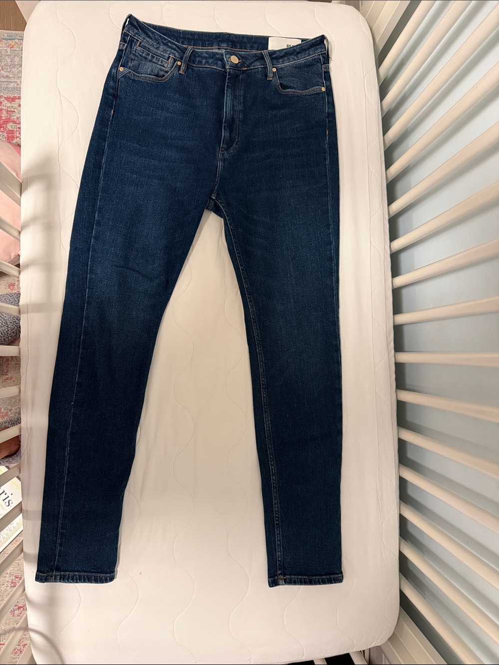 Like New Reiko Women’s Skinny Jeans in Dark Blue Stretch Denim